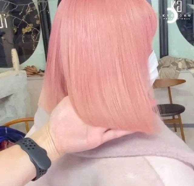 ピンク 髪色 種類　オレンジ